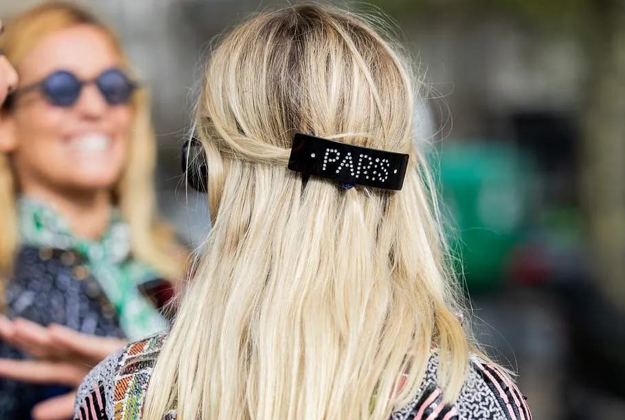 Einfache Frisur lange Haare: 10 schnelle Styles für jeden Anlass