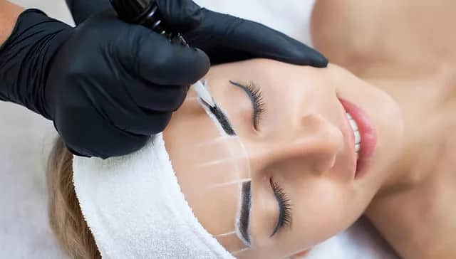 Permanent Make-up Leipzig: Finde die besten Salons und Preise